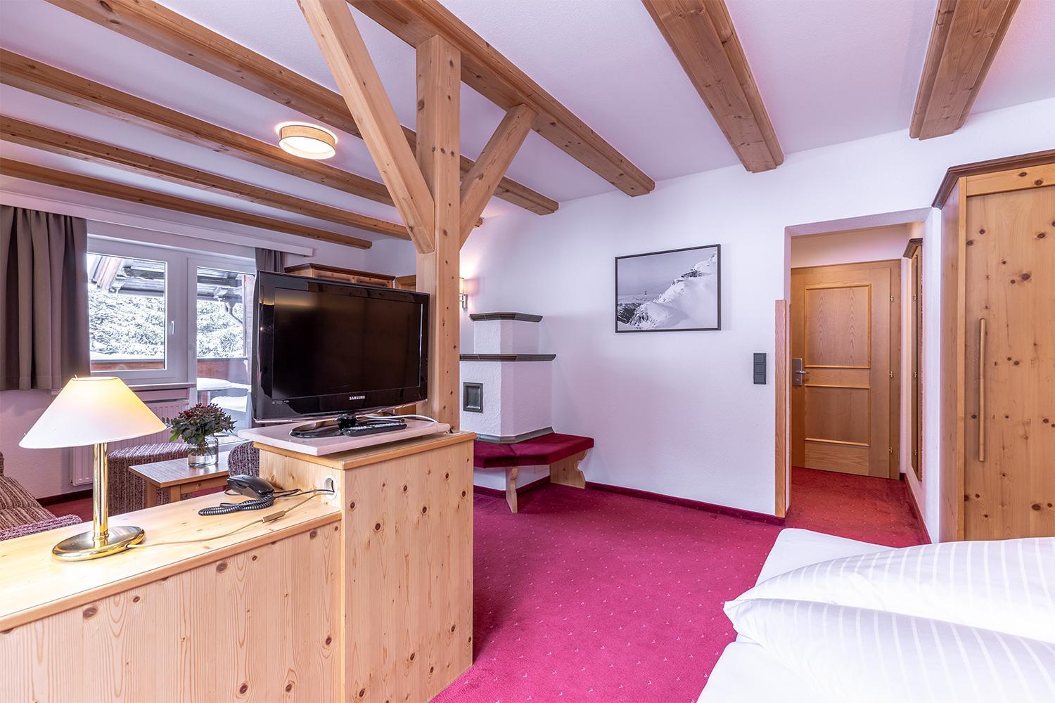 Hotel Sonnenheim Санкт-Антон-ам-Арльберг Экстерьер фото