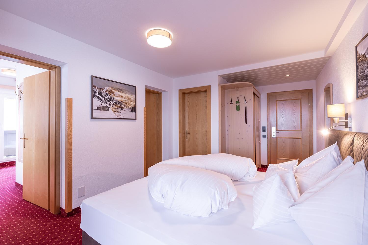 Hotel Sonnenheim Санкт-Антон-ам-Арльберг Экстерьер фото