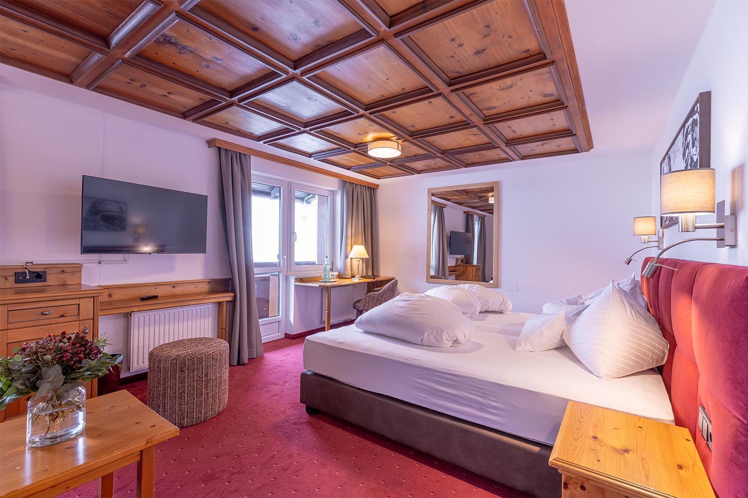 Hotel Sonnenheim Санкт-Антон-ам-Арльберг Экстерьер фото