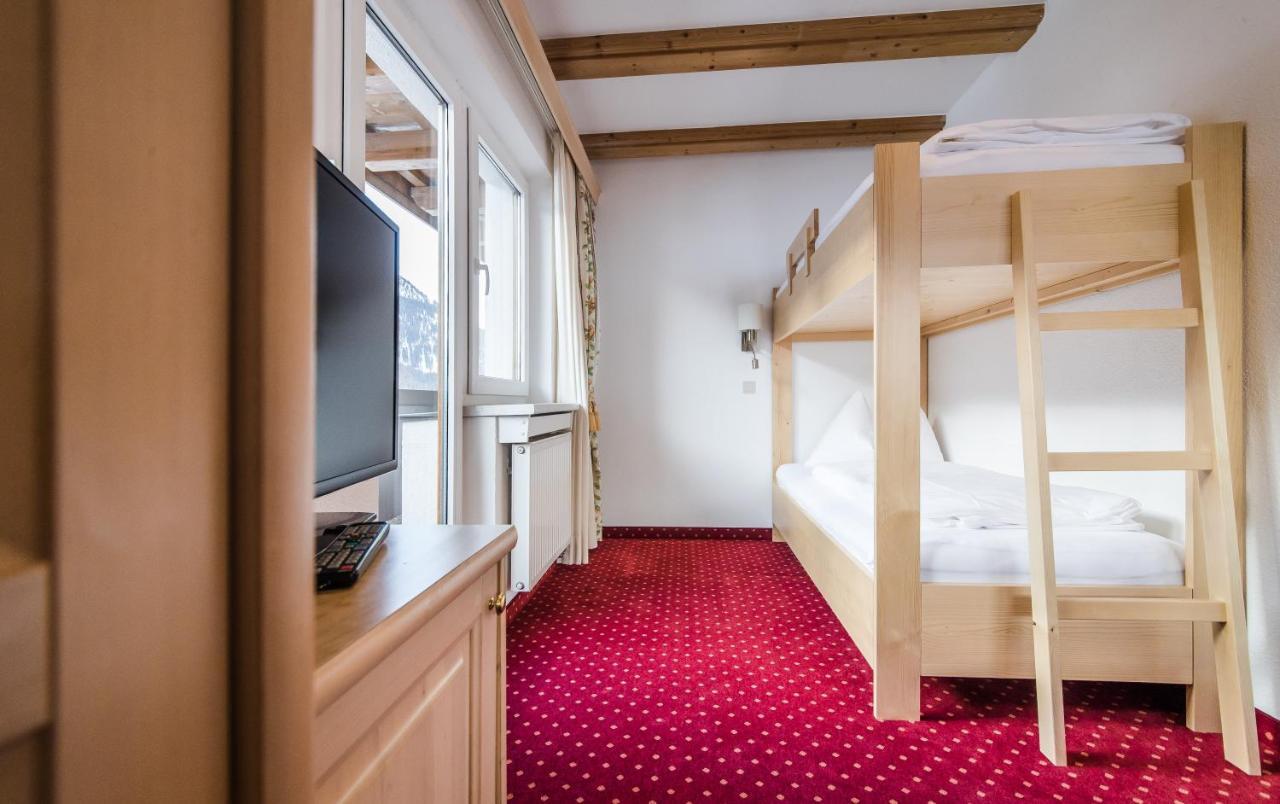 Hotel Sonnenheim Санкт-Антон-ам-Арльберг Экстерьер фото